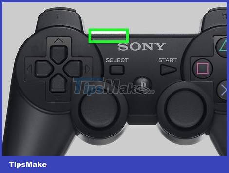 How to Charge a PS3 Game Controller Picture 6
