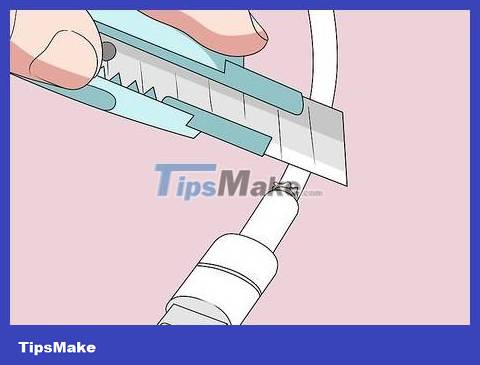 How to Charge iPhone without using a charger Picture 14