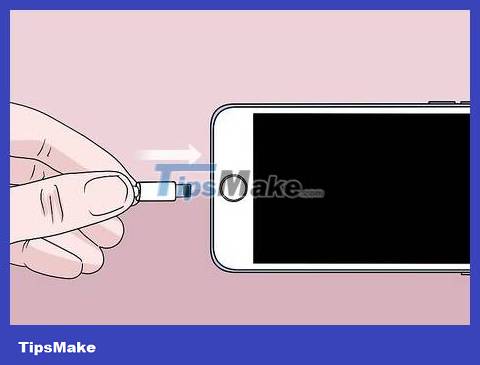 How to Charge iPhone without using a charger Picture 4