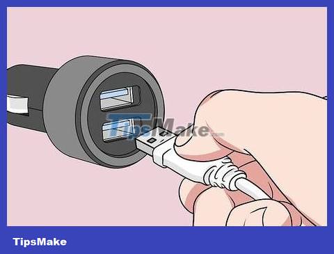 How to Charge iPhone without using a charger Picture 8