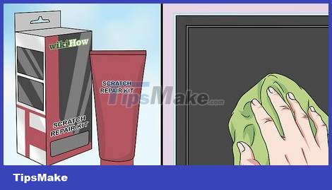 How to Clean a Flat Screen TV Picture 12