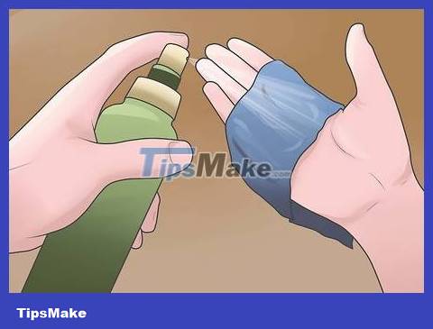 How to Clean a Laptop Screen Using Household Products Picture 11