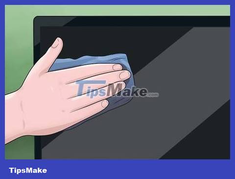 How to Clean a Laptop Screen Using Household Products Picture 3