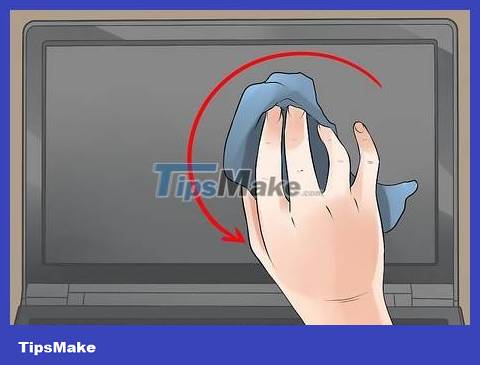 How to Clean a Laptop Screen Using Household Products Picture 9