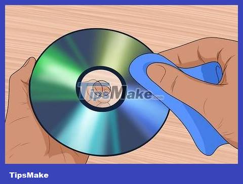 How to Clean Game Discs Picture 6