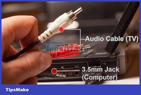 How to Connect a Laptop to a TV Picture 11