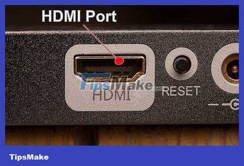 How to Connect a Laptop to a TV Picture 5