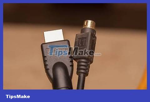 How to Connect a Laptop to a TV Picture 8