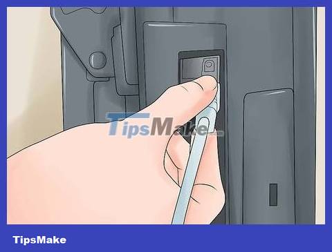 How to Connect iPhone to TV Picture 3