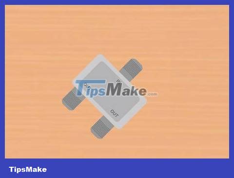How to Connect Two TVs to an Xbox Picture 14