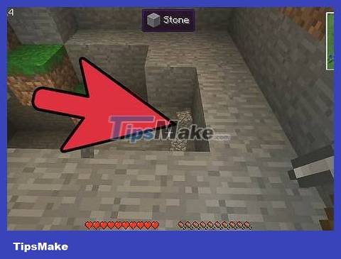 How to Craft Pistons in Minecraft Picture 1