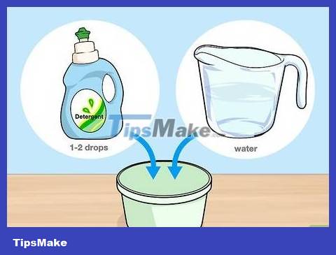 How to Disinfect Your Phone Picture 3