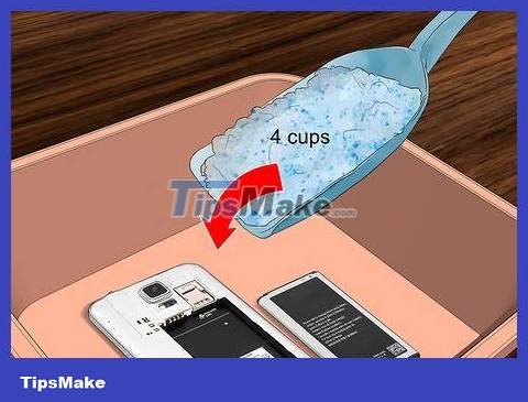 How to Dry Your Phone Without Using Rice Picture 9