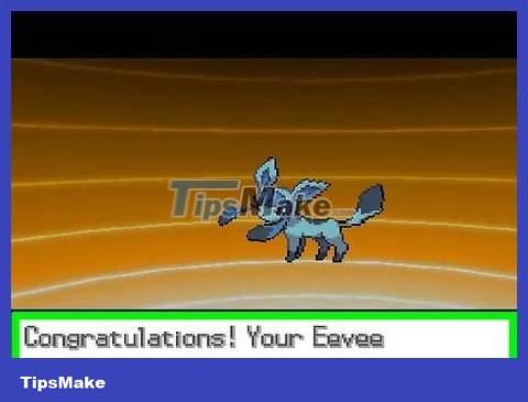 How to Evolve Eevee in Pokémon HeartGold/SoulSilver Picture 25