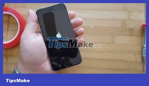 How to Fix a Water Damaged iPhone Picture 15