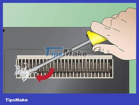 How to Fix Paper Jams in a Document Shredder Picture 10