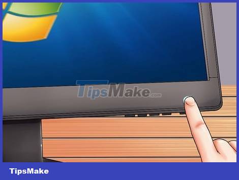 How To Fix Stuck Pixels On LCD Screen - TipsMake.com