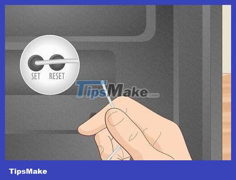How to Open a Digital Safe Without a Key Picture 10