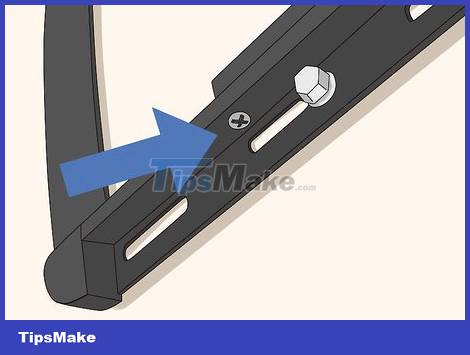 How to Remove a TV from a Mount Picture 4