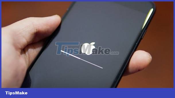 iphone 16 pro screen does not turn off