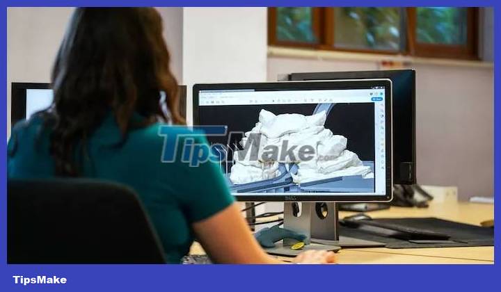 Is a pre-built PC or a custom PC better for gaming? Picture 7