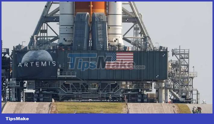 The Orion spacecraft successfully launched, beginning its journey to explore the Moon Picture 3