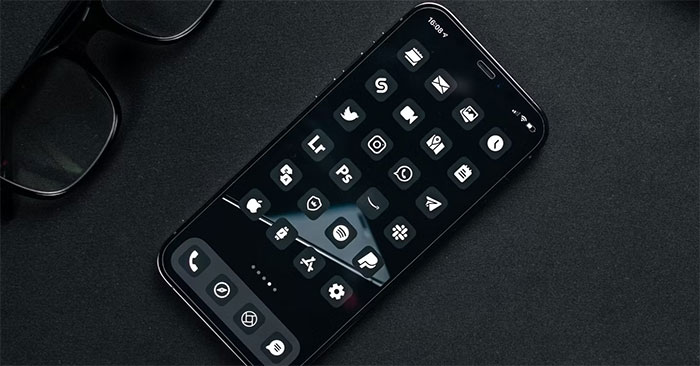 12 Awesome Apps That Customize Your iPhone Home Screen Design: Best Options