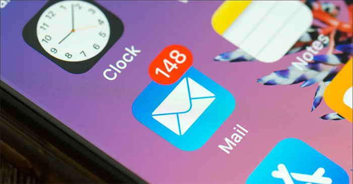 How to Mark All Emails as Read in the Mail App on iPhone, iPad, and Mac