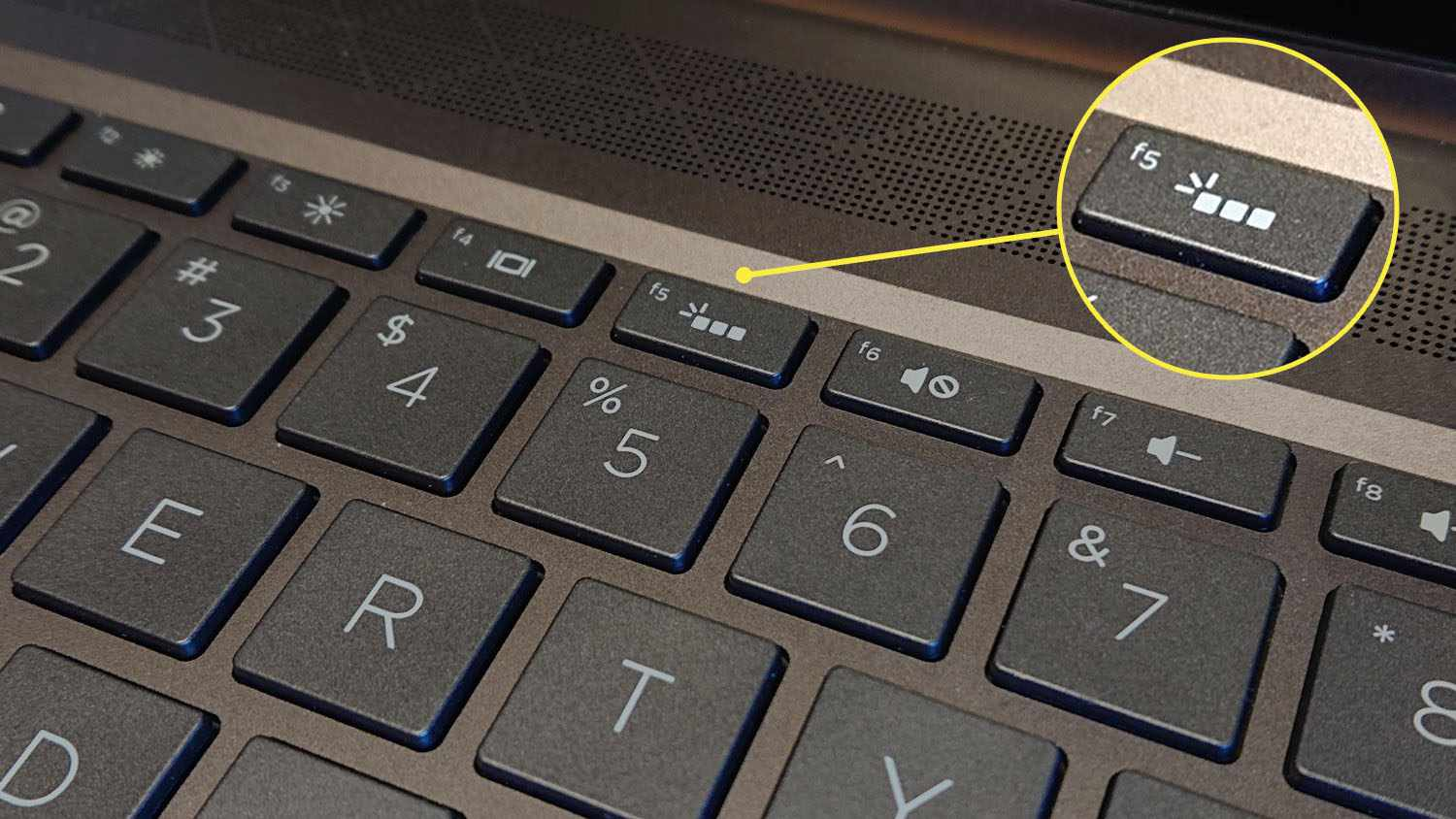 Instructions on 3 Simple Ways to Turn on the Lenovo Laptop Keyboard Light