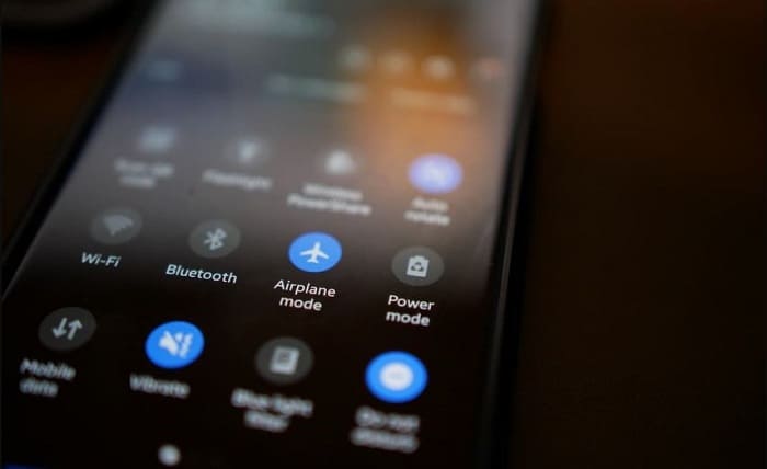 Samsung Crashes in Airplane Mode and 5 Effective Ways to Fix the Error Explained
