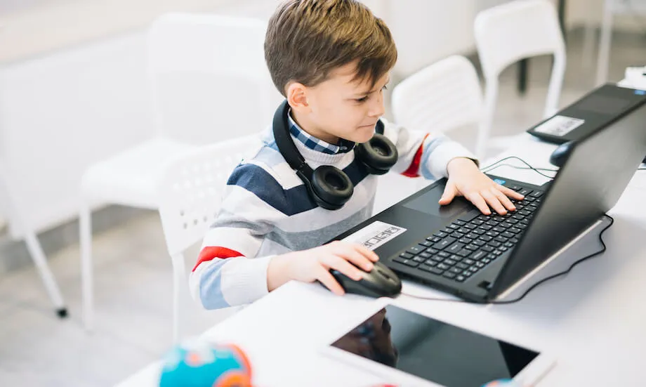 Summary of 10 Quality Online Learning Laptops Worth Buying in 2023 Explained