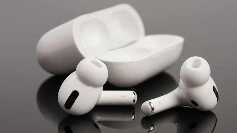 Top 10 Good Bluetooth Headsets, Attractive Cheap Prices: Complete Overview