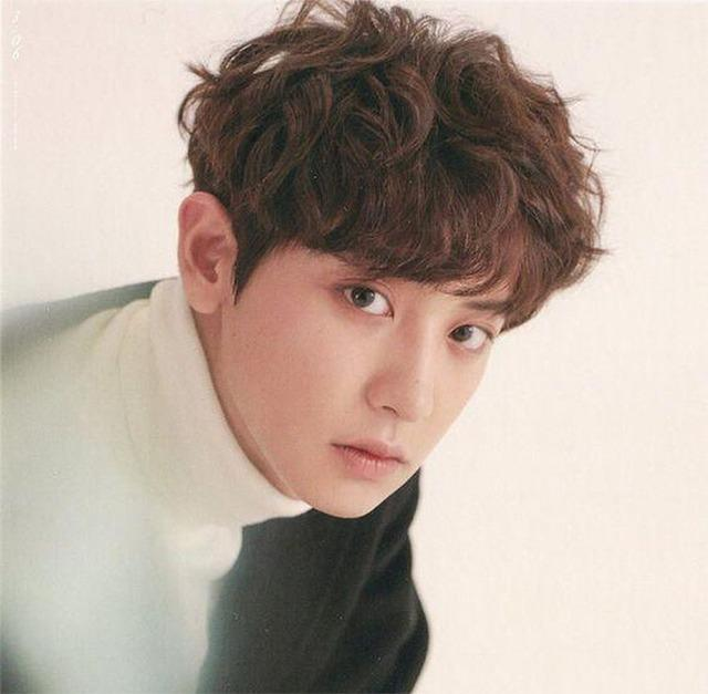 30+ The most beautiful short hairstyles for men with round faces Picture 7