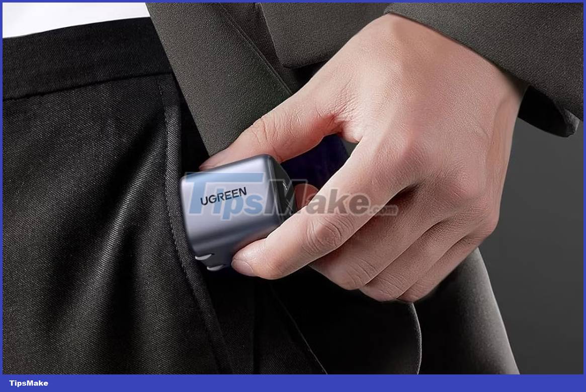 5 best multi-port USB chargers in 2024 Picture 2