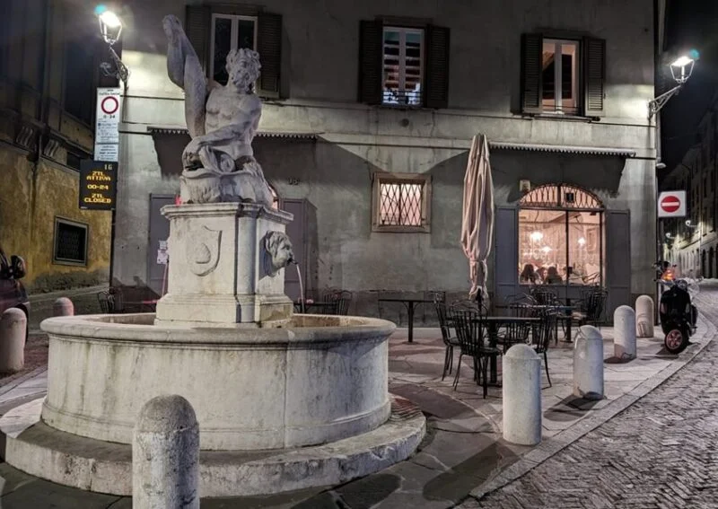 8 tips to take better night photos with Android phones Picture 2