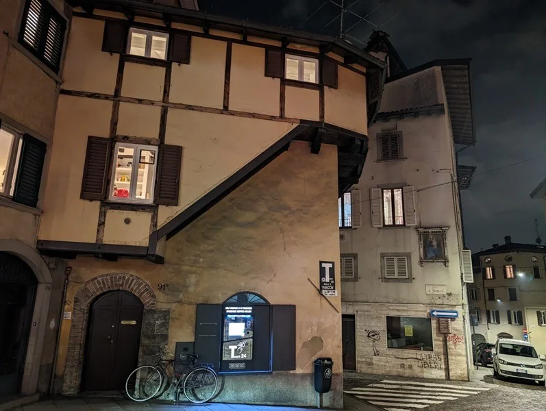 8 tips to take better night photos with Android phones Picture 4