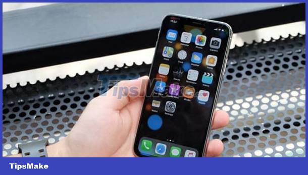 Confused because the iPhone screen shows a fuzzy keyboard? Fix it now Picture 6