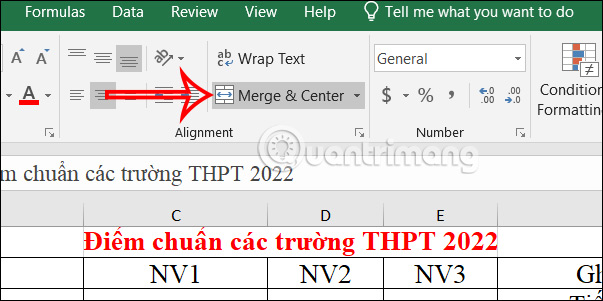Instructions for dividing 1 cell into multiple cells in Excel Picture 1
