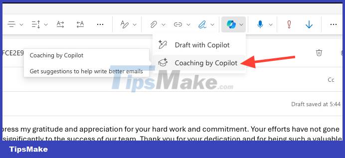 Instructions for using Copilot in Outlook Picture 5