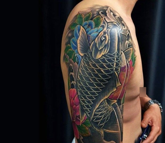 The most beautiful Japanese arm neck tattoo Picture 9