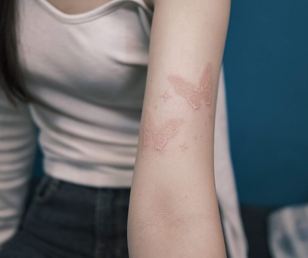 The most beautiful white ink tattoo designs Picture 3