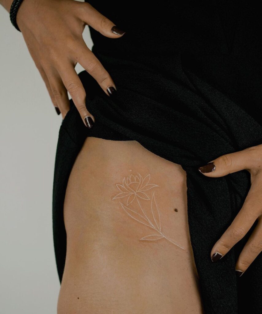 The most beautiful white ink tattoo designs Picture 32