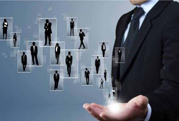 Who are the users of CRM software in the business? Picture 2