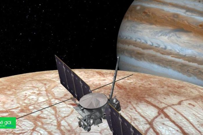 Anxiously awaiting the discovery of life on the moon 2.6 billion km from Earth