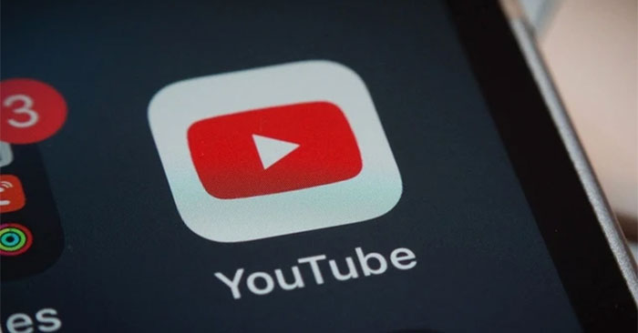 YouTube Tests a New AI Fast Forward Feature to Help Stop Watching Videos from