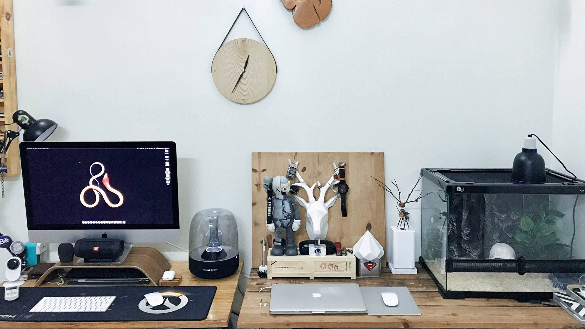 100+ Stunning Computer Corners of Vietnamese Gamers Picture 15