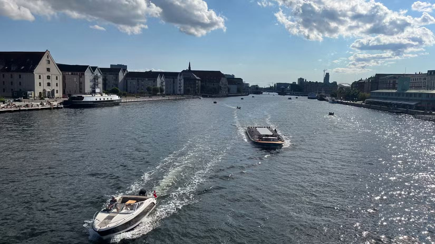 11 Tips Worth Sharing When Taking Photos with Your Phone Picture 3