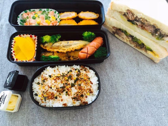 Picture 14 of Here are 24 suggestions for convenient and nutritious packed lunches to take to work.