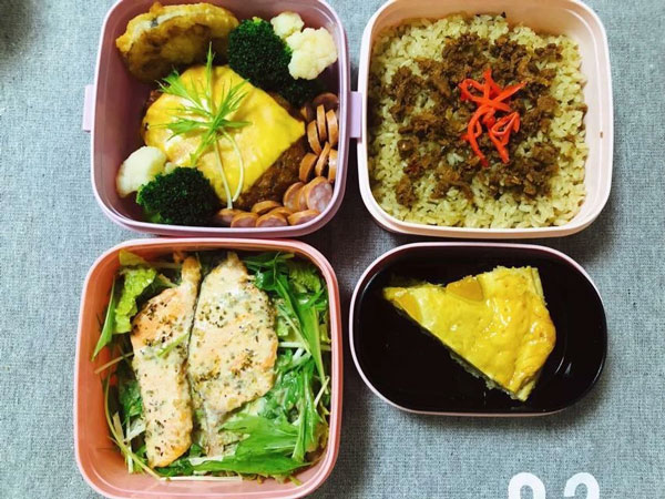 Picture 7 of Here are 24 suggestions for convenient and nutritious packed lunches to take to work.