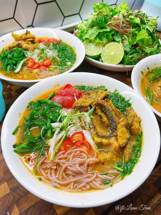 Picture 26 of 34 breakfast menus to help women answer the question 'what to eat for breakfast today'.